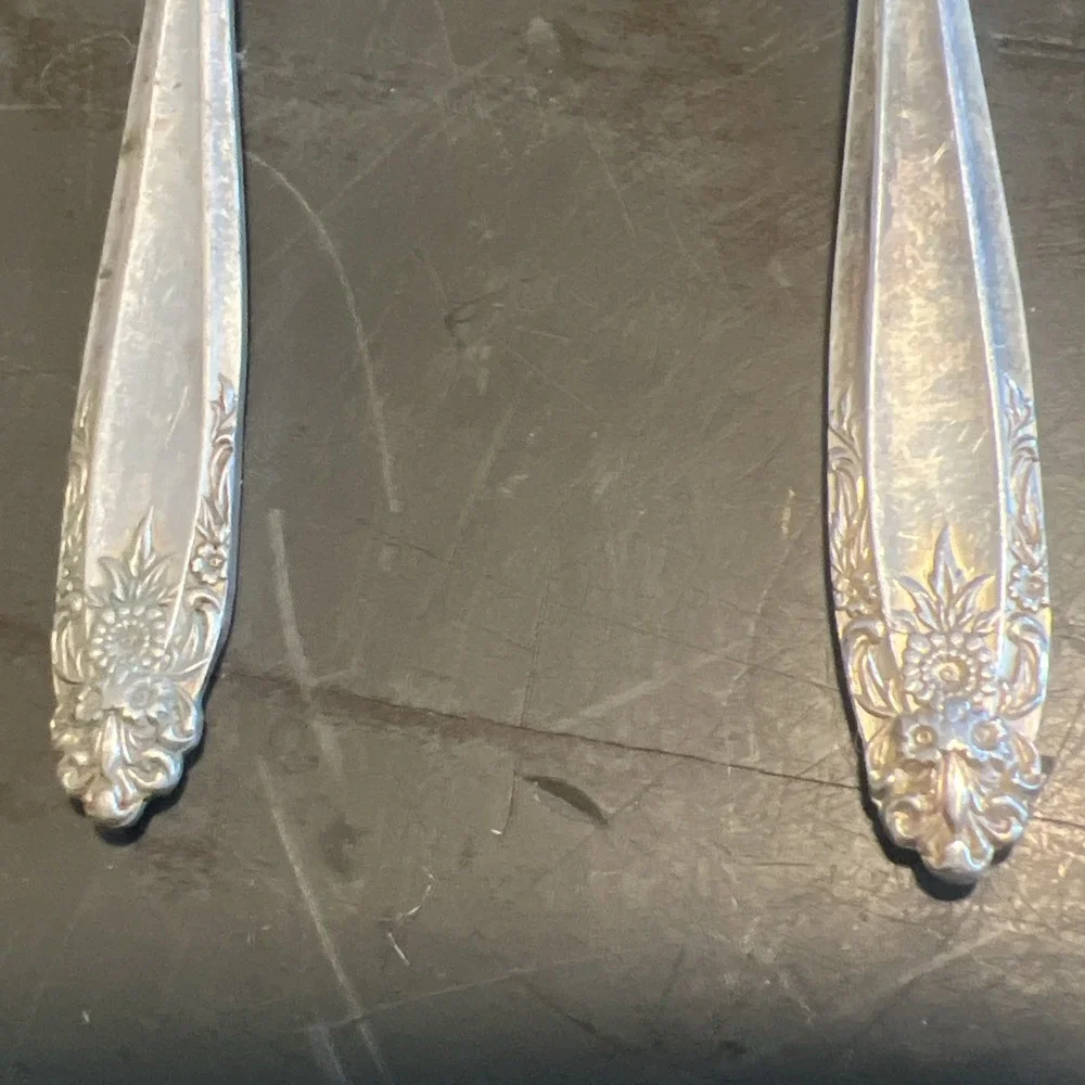 Lot of 2 Vintage ELDAN Silverplate Teaspoons – Ornate Pattern – Flatware
